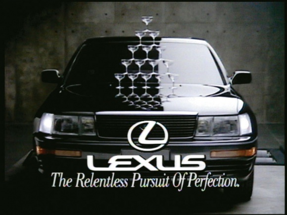 Historia technicznych i projektowych innowacji. Historia Lexusa – część I. BIZNES, Motoryzacja - 1983 rok, Japonia. Dr Eiji Toyoda, organizuje potajemne spotkanie, na które zaprasza projektantów i inżynierów. Głównym jego tematem jest postawione przez niego pytanie: „Czy możemy stworzyć luksusowy samochód, aby konkurować z najlepszymi?”