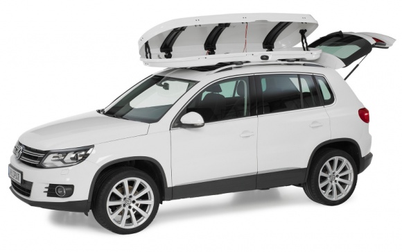 Boxy dachowe Whispbar debiutują w Polsce BIZNES, Motoryzacja - Do dystrybucji w Polsce trafiły nowe boxy dachowe Whispbar, marki będącej jednym ze światowych liderów branży zajmującej się produkcją akcesoriów ułatwiających samochodowy transport.