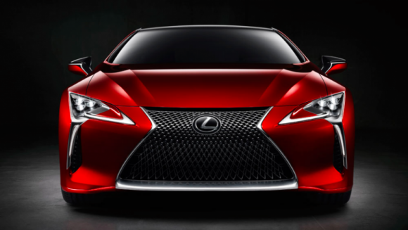 Miłość od pierwszego zobaczenia. Lexus LC - stylistyka, która uwodzi BIZNES, Motoryzacja - Wszystko zaczęło się w 2012 roku prezentacją koncepcyjnego modelu LF-LC. To ten dał życie luksusowemu coupe, który zachował wiele ze swojego pierwowzoru.