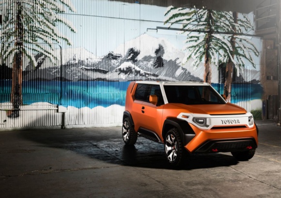 Toyota zastrzegła znak towarowy TJ Cruiser BIZNES, Motoryzacja - Toyota TJ Cruiser – zupełnie nowy pomysł na crossovera – może już niedługo pojawić się w salonach japońskiej marki. Niedawno Toyota zastrzegła znak towarowy TJ Cruiser.