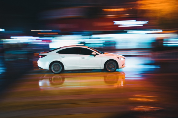 Jazda bez OC jest coraz droższa BIZNES, Motoryzacja - W 2019 r. znów wzrosną kary za jazdę bez OC. Jednocześnie kontrole UFG coraz skuteczniej wykrywają nieubezpieczone auta. To nie jedyne złe wiadomości dla osób, które nie kupują obowiązkowej polisy OC.