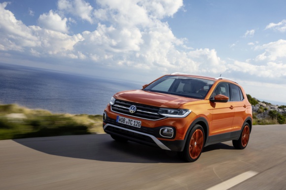 Niestandardowa kampania Volkswagena po raz pierwszy w salach Verva 4DX BIZNES, Motoryzacja - Wszechstronne efekty w kampanii marki Volkswagen Niestandardowa kampania Volkswagen T-Cross po raz pierwszy w Polsce z wykorzystaniem aroma – marketingu w salach Verva 4DX®