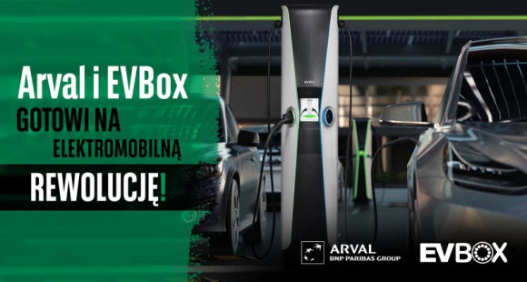Samochód elektryczny w pakiecie z ładowarką od Arval i EVBox BIZNES, Motoryzacja - Arval Service Lease Polska, lider na rynku wynajmu długoterminowego pojazdów z pełną obsługą, dostarcza klientom samochody elektryczne wraz z inteligentnymi ładowarkami.